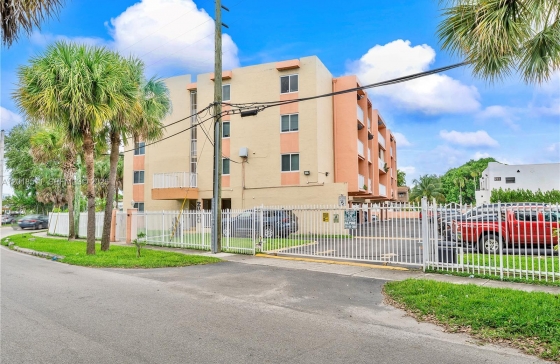 2400 NW 16th St Rd #