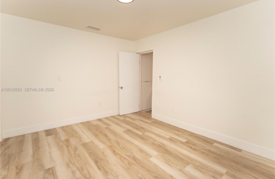 image24