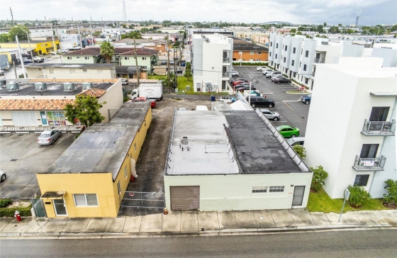 2250  Palm Ave #