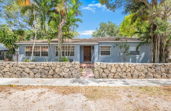 2301  Tequesta Ln #