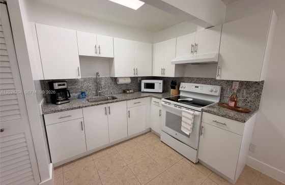 image25