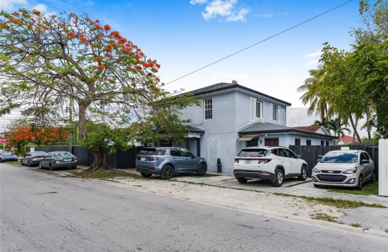 2275 NW 30th St #