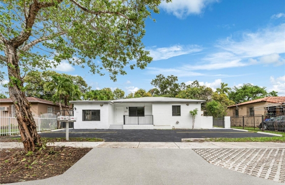 821 NW 36th Ave #
