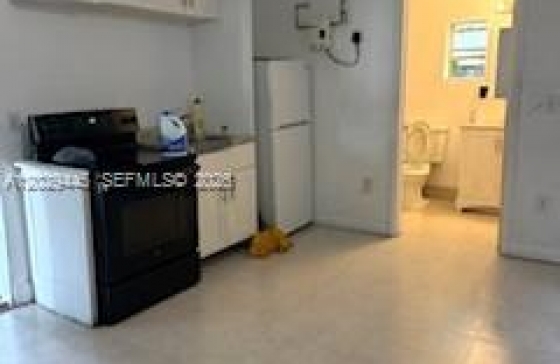 7640 NE 3rd Pl #