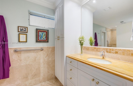 image33