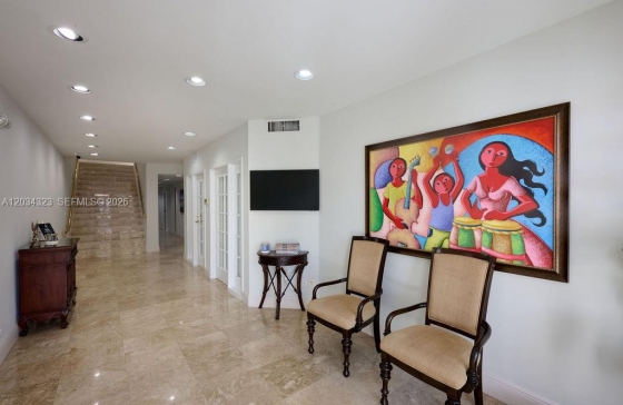 355  Palermo Ave #