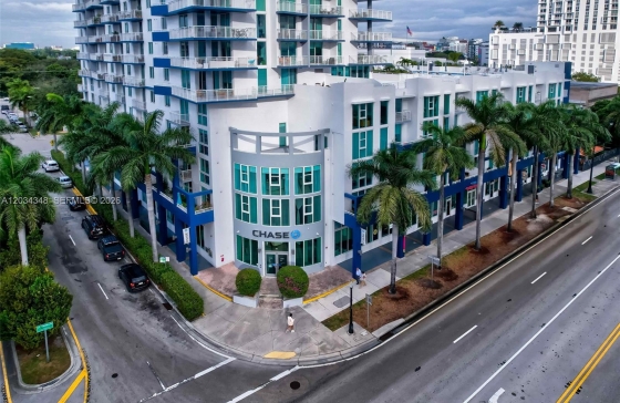 275 NE 18th St #CU02-CU10