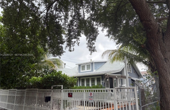 840 SW 13th Ave #