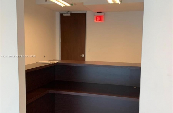 14 NE 1st Ave #1100-P, 1100-O, 1100-Q