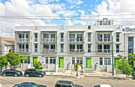 761 NW 1st St #