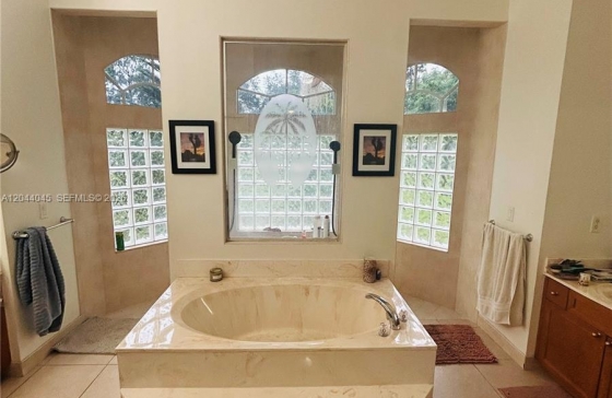 image10