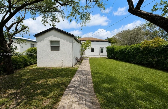 image3