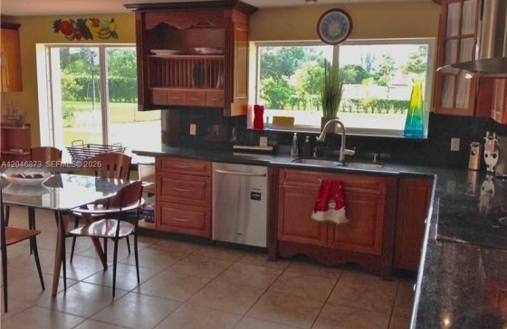 image4