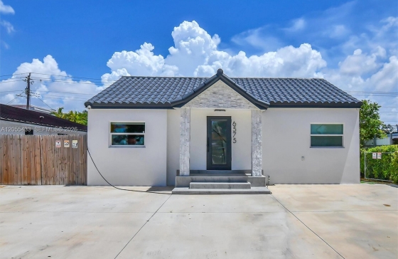 6575 SW 39th Ter #