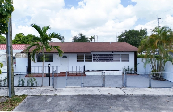 1055 NW 32nd Ct #