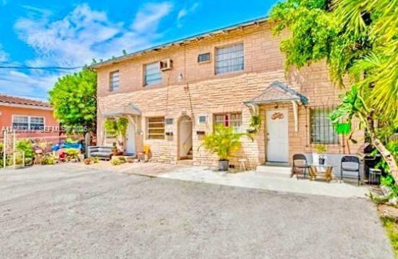 620 SW 13th Ave #