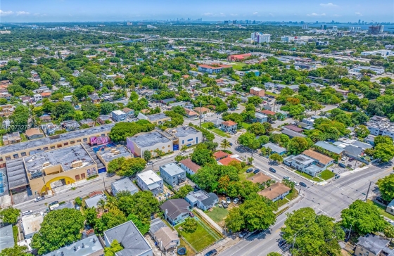 2900 NW 10th Ave #