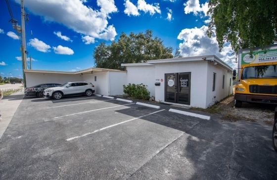 5738 W Hallandale Beach Blvd #