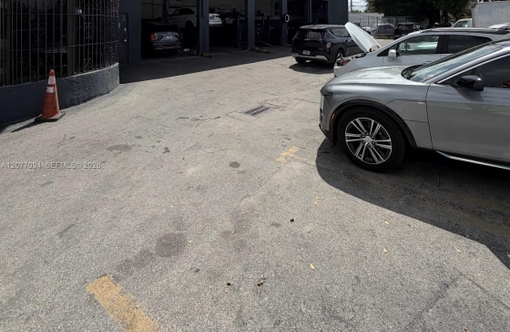   Established Tire/mechanic Shop #