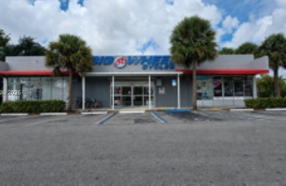 7035  Taft St #