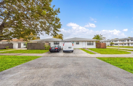 3111 NW 3rd Ave #1-24