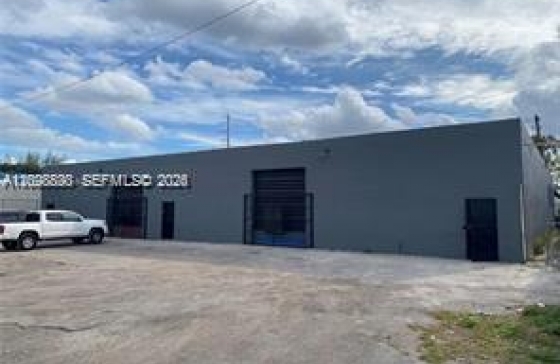 3520 NW 51st St #