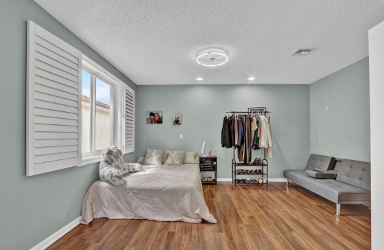 image38