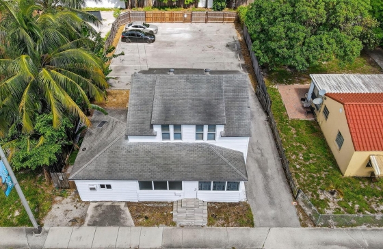 220 SW 16th #
