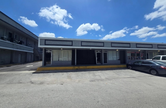 6120 NW 11th #10-2
