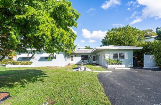 262 SE 9th #1-4