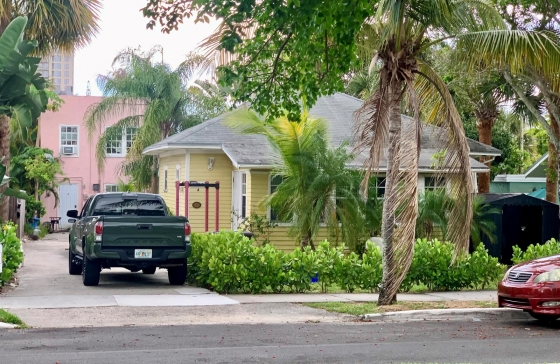1310  Florida #