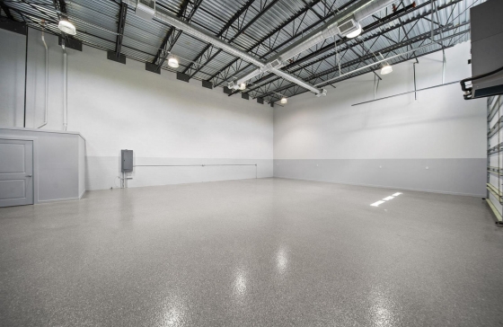 861 NE Industrial Blvd #18