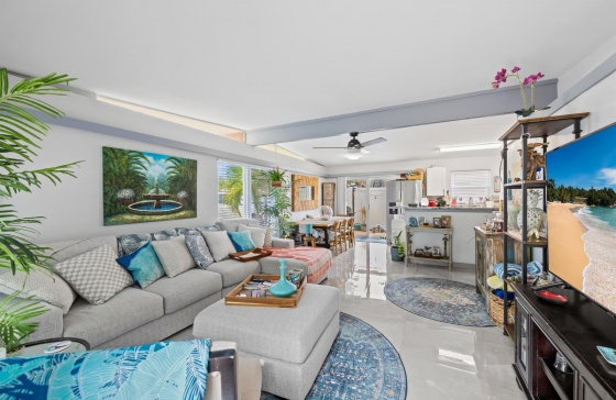 4565  Poinciana #1-2