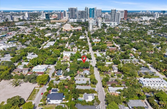 923 W Las Olas #1-2