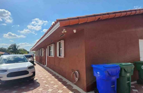 1195 NW 30th #