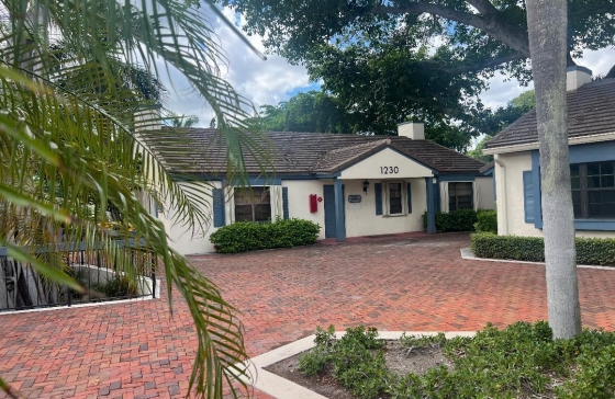 1230 S Federal #101, 102