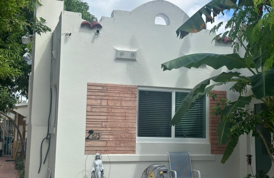 675 NW 34th #