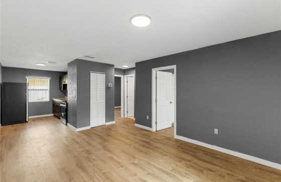 233 NW 12th #
