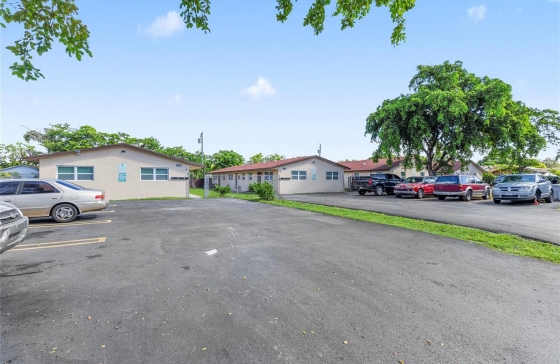 237 NW 12th #