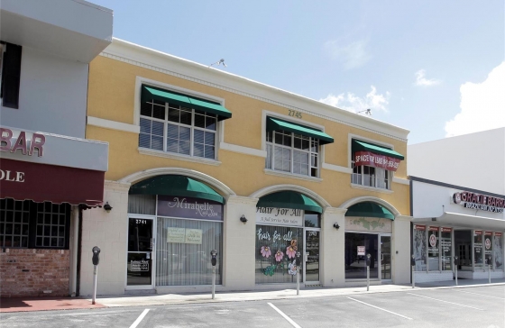 2745 E Oakland Park #