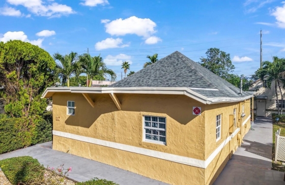 117 SW 1st #