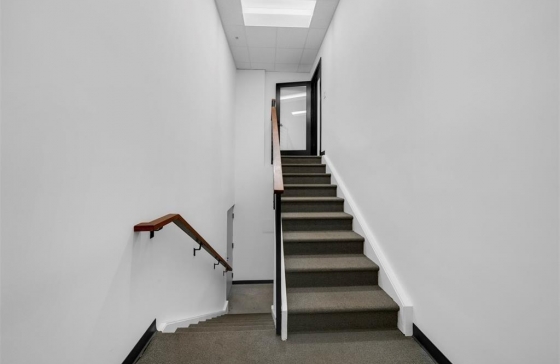 image25