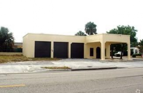 3712 S Olive Ave #