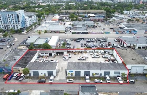 842 NW 7th #